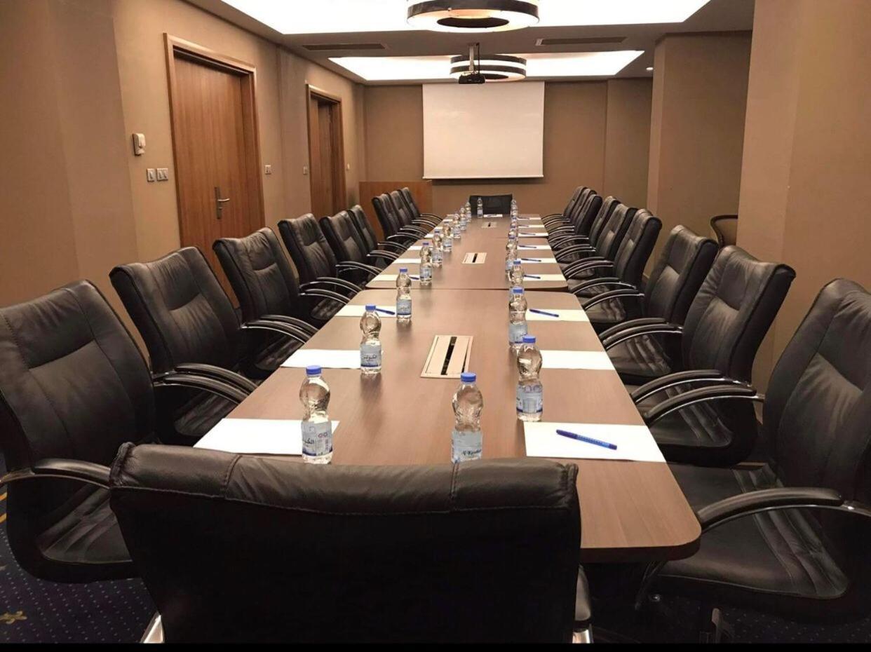 Karbala Rayhaan Hotel & Suites Екстер'єр фото